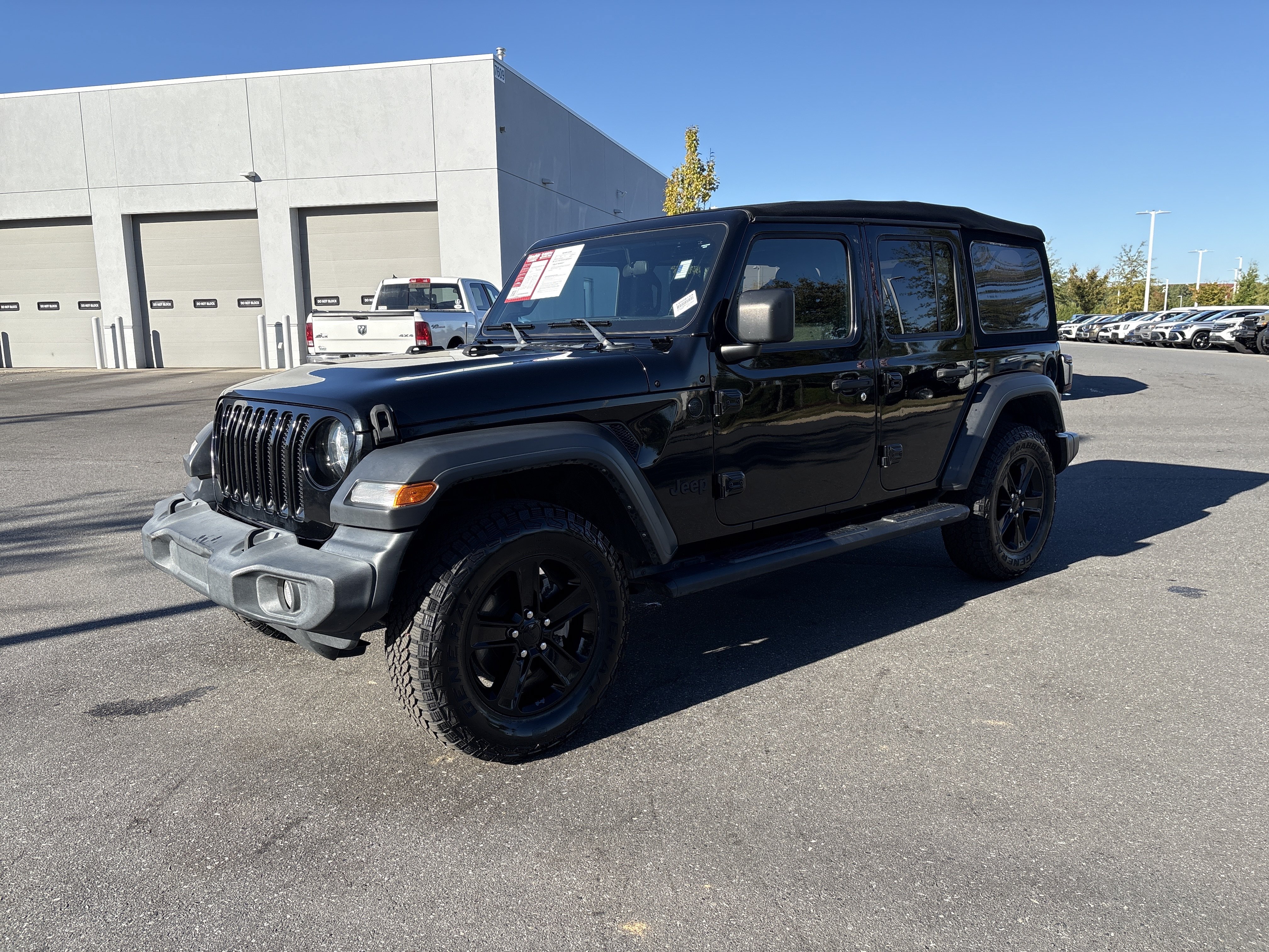 Used 2021 Jeep Wrangler Unlimited Sport AWD/4WD image 5