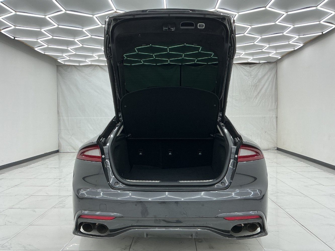 Used 2019 Kia Stinger Premium AWD/4WD image 43