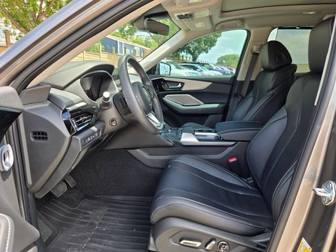 Used 2024 Acura MDX SH-AWD w/ Technology Package image 10