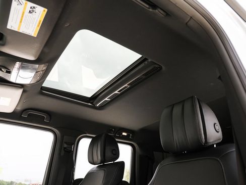 Used 2020 Mercedes-Benz G 550 w/ Seat Comfort Package image 20