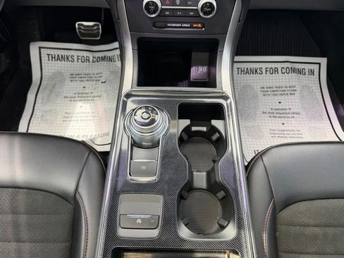 Used 2021 Ford Edge ST-Line w/ Cold Weather Package AWD/4WD image 23