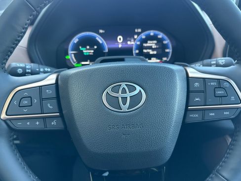 Certified 2026 Toyota Grand Highlander MAX Platinum image 32