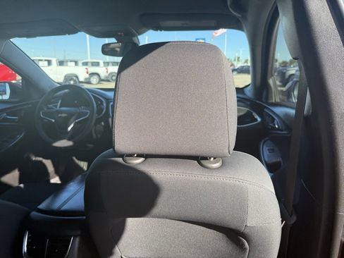 Used 2016 Chevrolet Malibu LT image 39