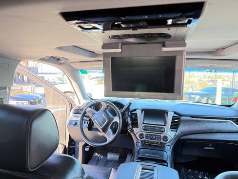 Used 2018 GMC Yukon Denali w/ Denali Ultimate Package image 20
