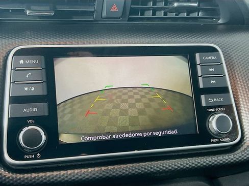 Used 2020 Nissan Kicks SV image 21