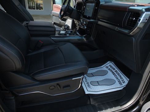 Used 2023 Ford F150 Lariat AWD/4WD image 15