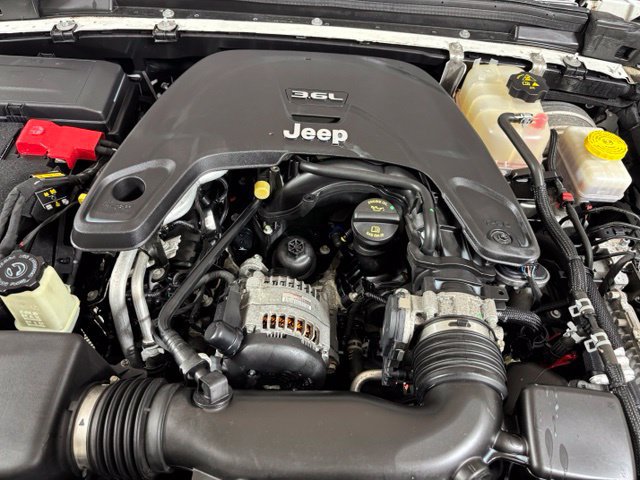 Used 2020 Jeep Wrangler Rubicon AWD/4WD image 23
