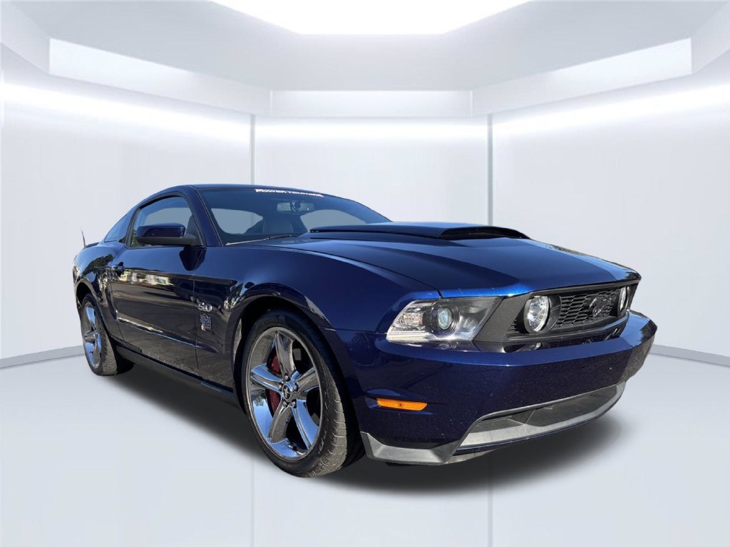 Used 2012 Ford Mustang GT Premium w/ HID Headlamps & Security Pkg RWD image 8