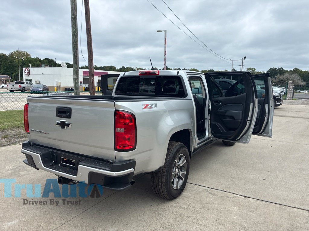 Used 2020 Chevrolet Colorado Z71 AWD/4WD image 17