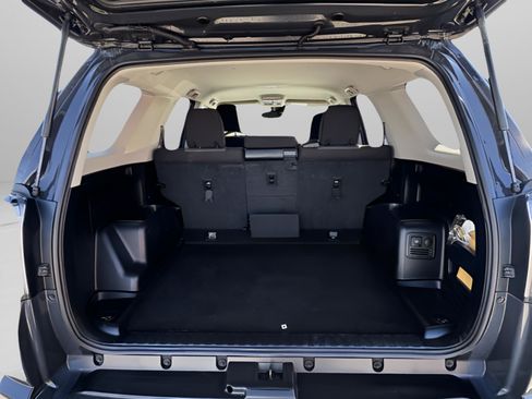 Used 2024 Toyota 4Runner SR5 image 12