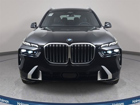 New 2026 BMW X7 xDrive40i image 2