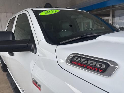 Used 2022 RAM 2500 Tradesman w/ Chrome Appearance Group image 34