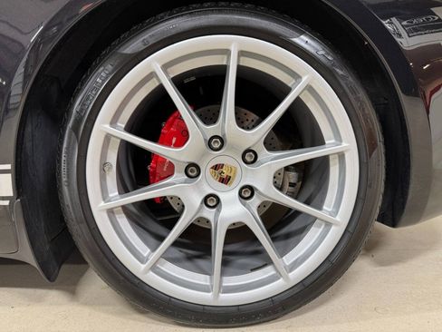 Used 2011 Porsche Boxster Spyder RWD image 13
