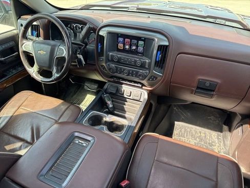 Used 2017 Chevrolet Silverado 1500 High Country AWD/4WD image 15