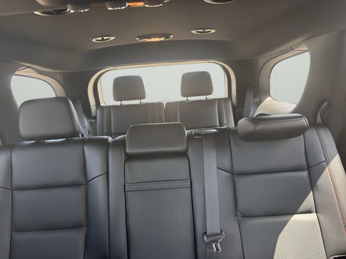Used 2024 Dodge Durango GT AWD/4WD image 12