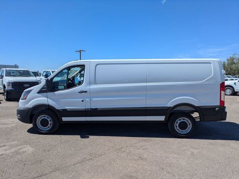 New 2026 Ford Transit 250 Low Roof RWD image 30