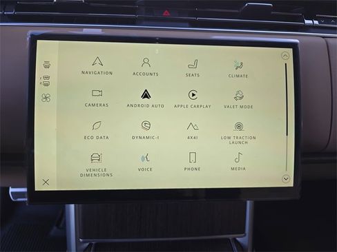 New 2026 Land Rover Range Rover Long Wheelbase SE image 14