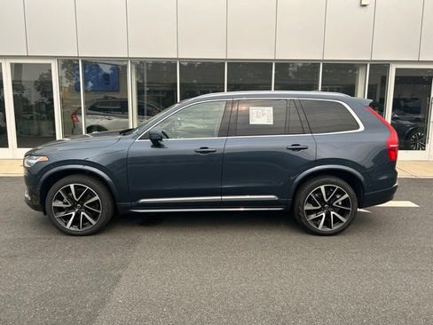 Certified 2024 Volvo XC90 B6 Plus AWD/4WD image 2