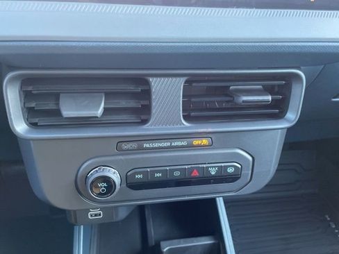 New 2026 Ford Maverick XL image 39