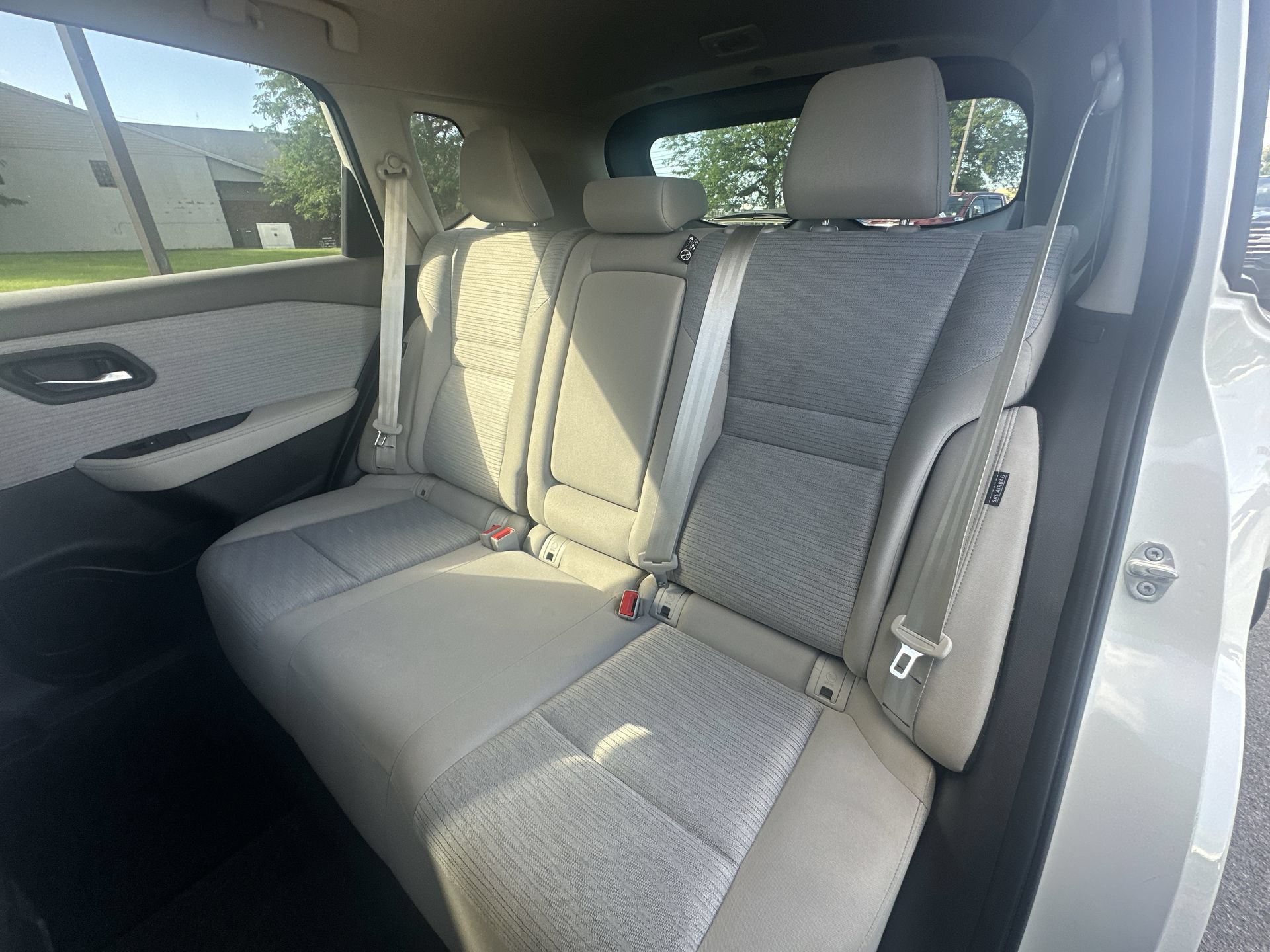 Used 2021 Nissan Rogue SV AWD/4WD image 25