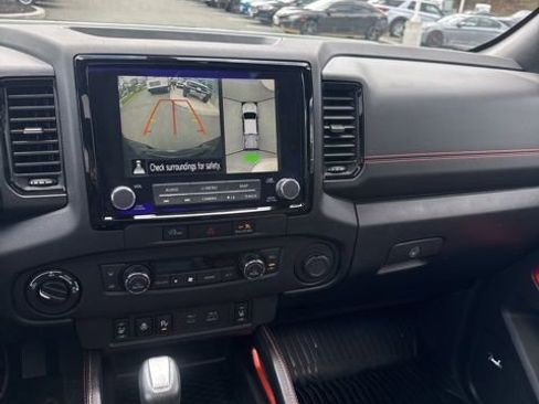 Used 2024 Nissan Frontier PRO-4X w/ Pro Premium Package AWD/4WD image 30