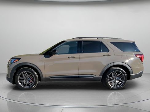 New 2026 Ford Explorer ST-Line w/ ST-Line Street Pack image 15