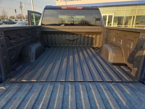 Used 2019 Chevrolet Silverado 1500 Custom Trail Boss w/ Custom Convenience Package image 28