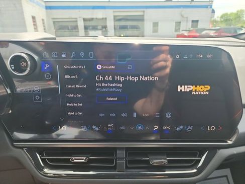 New 2026 Chevrolet Equinox EV RS w/ Active Safety Package 3 AWD/4WD image 24
