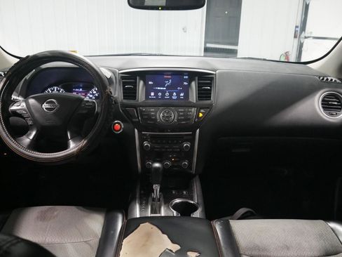 Used 2019 Nissan Pathfinder SV w/ Rock Creek Edition image 20