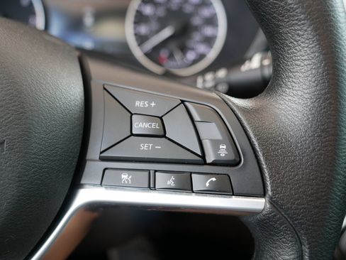 Certified 2023 Nissan Sentra SV FWD image 29