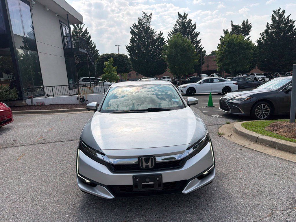 Used 2018 Honda Clarity Touring image 4