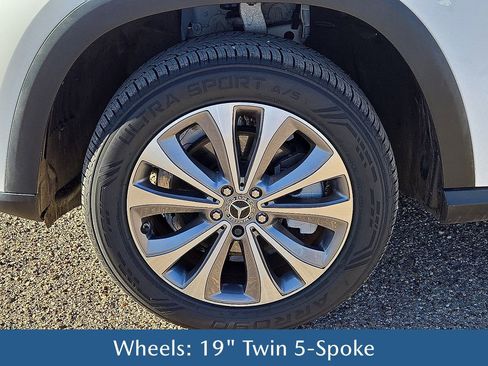 Used 2021 Mercedes-Benz GLE 350 w/ Premium Package image 11