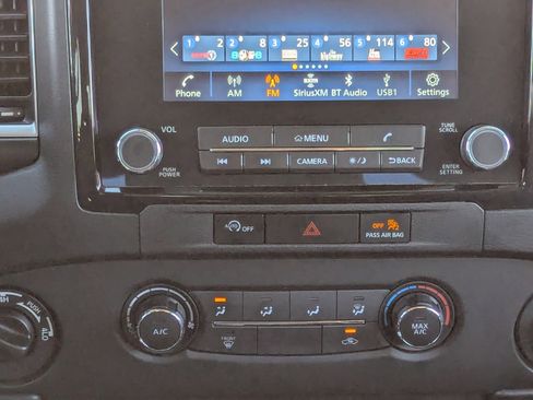 Used 2023 Nissan Frontier SV image 21