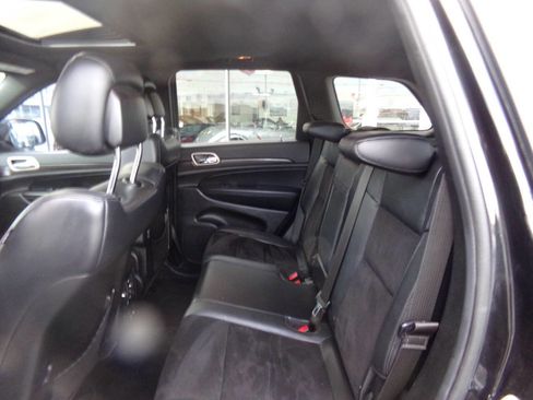Used 2014 Jeep Grand Cherokee Altitude image 12