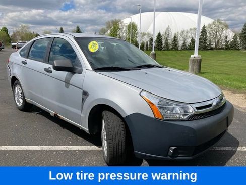 Used 2008 Ford Focus SE FWD image 4