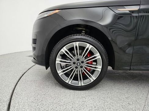Certified 2024 Land Rover Range Rover Sport Dynamic SE image 43