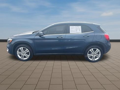 Used 2019 Mercedes-Benz GLA 250 4MATIC image 4