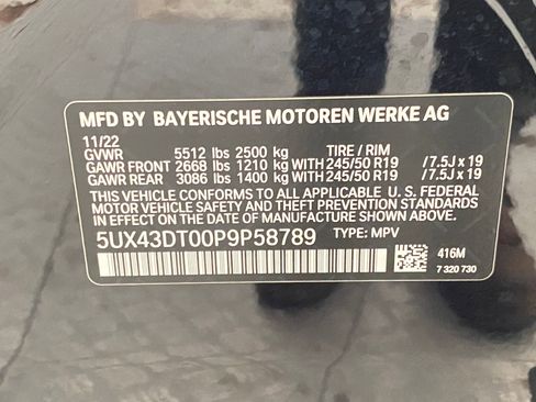 Certified 2023 BMW X4 M40i w/ Premium Package image 21