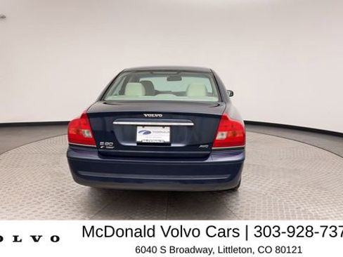 Used 2004 Volvo S80 2.5T AWD/4WD image 3
