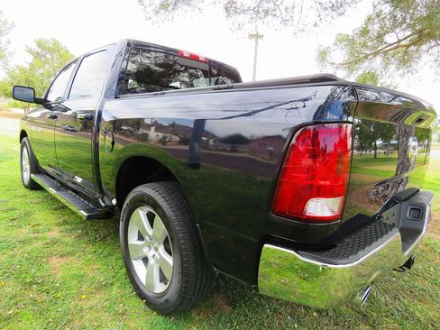 Used 2012 RAM 1500 Big Horn w/ Remote Start & Security Group AWD/4WD image 4