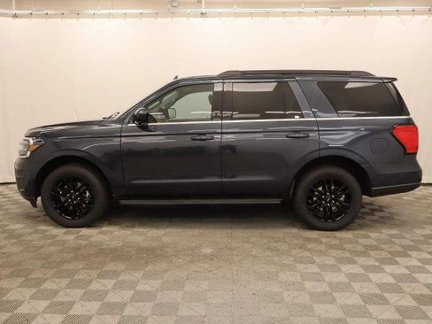 Certified 2023 Ford Expedition XLT image 18