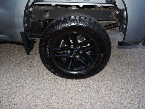 Certified 2023 Chevrolet Silverado 1500 Custom Trail Boss image 17