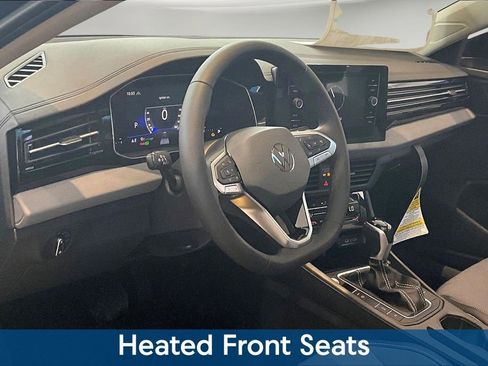 New 2026 Volkswagen Jetta SE image 8