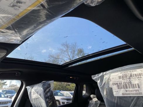 Used 2022 Jeep Compass High Altitude image 14