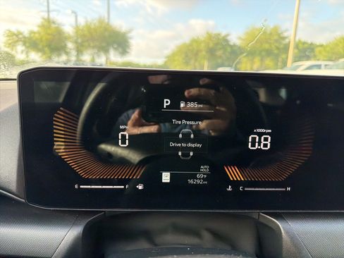 Used 2025 Kia K4 LXS image 12