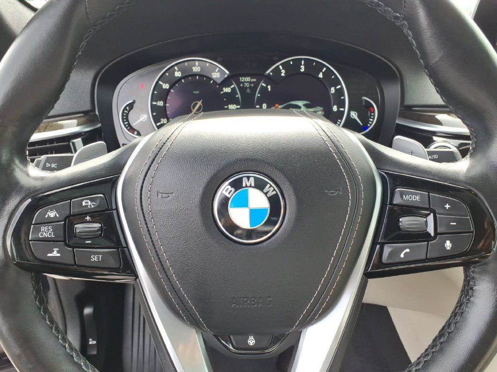 Used 2019 BMW 540i xDrive AWD/4WD image 5