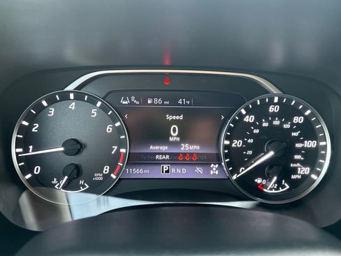 Used 2023 Nissan Frontier SV w/ Technology Package image 22