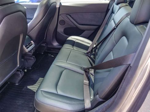 Used 2023 Tesla Model Y AWD image 16