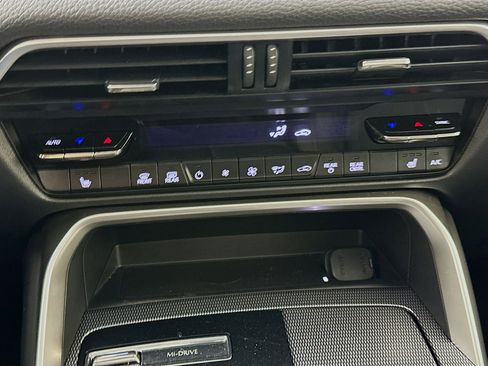 Used 2024 MAZDA CX-90 3.3 Turbo w/ Preferred Plus image 23