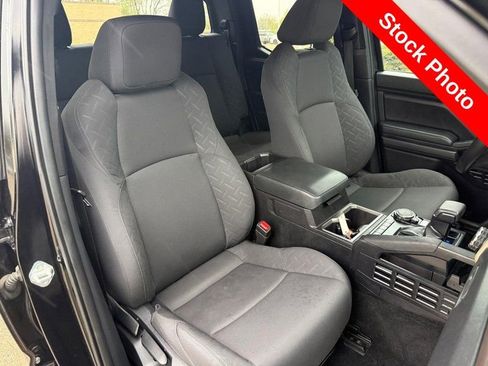 Used 2024 Toyota Tacoma SR5 AWD/4WD image 11